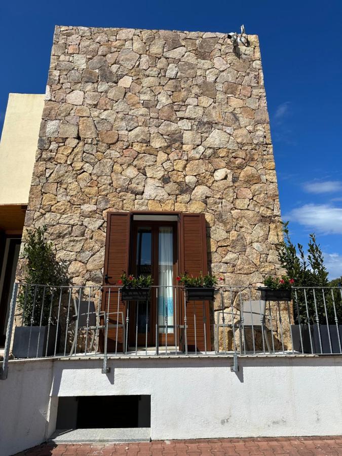The Square Depandance Bed & Breakfast Cannigione Luaran gambar