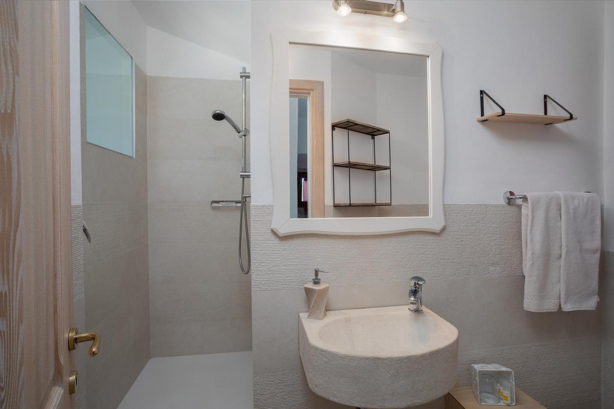 The Square Depandance Bed & Breakfast Cannigione Luaran gambar